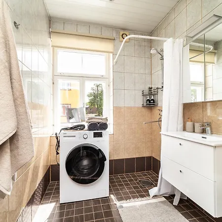 Apartment Peaceful With Desk & Free Parking Near Center Tallinn