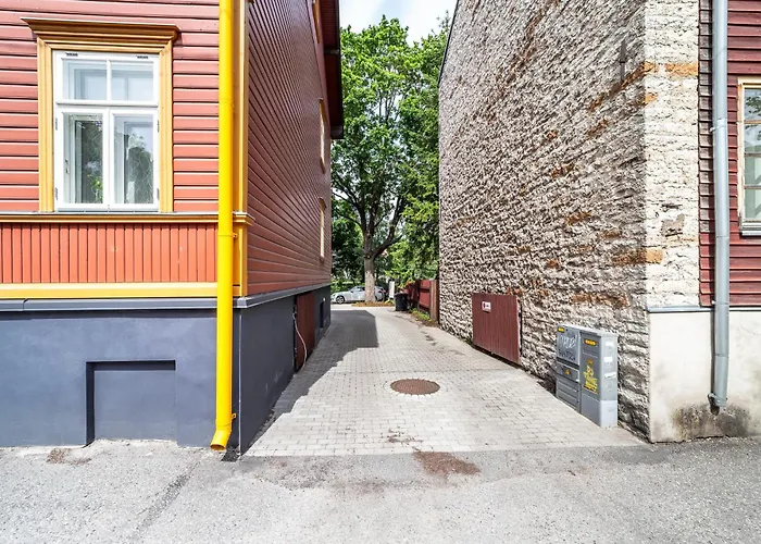 Peaceful With Desk & Free Parking Near Center Apartmán Tallinn